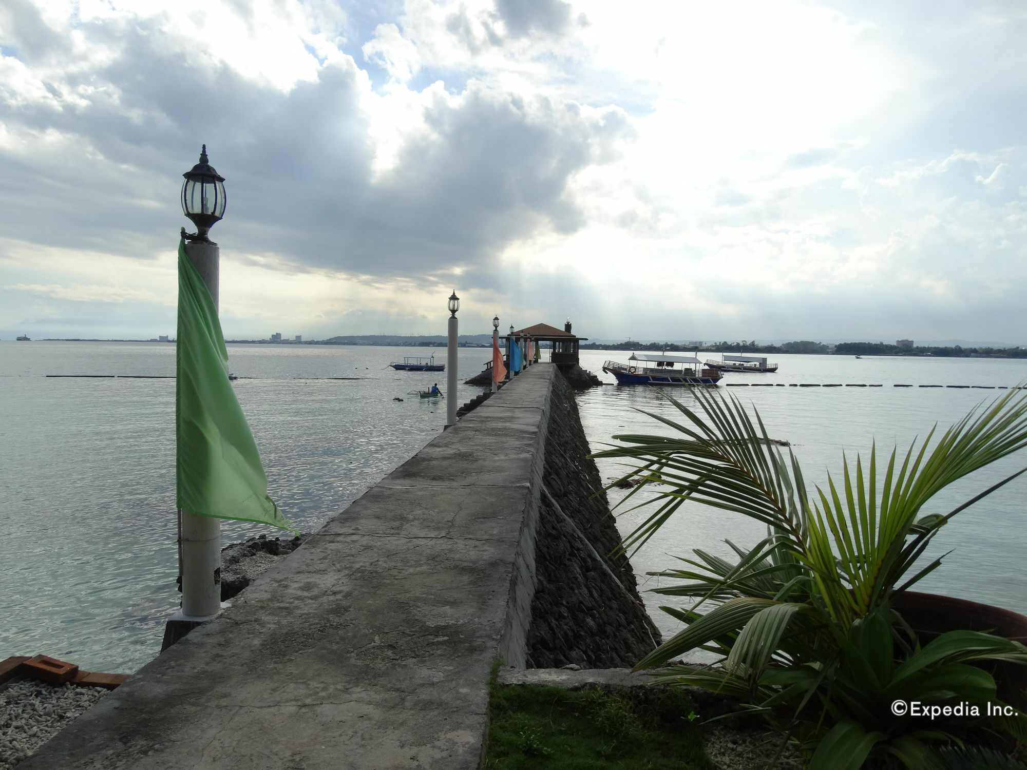 Hotel Chema'S By The Sea Samal Zewnętrze zdjęcie